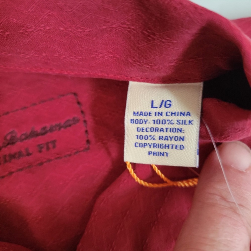 Tommy Bahama Blue Fin Lounge Silk Camp Shirt Red Playing Cards Marlin Mens L NEW - Picture 5 of 10